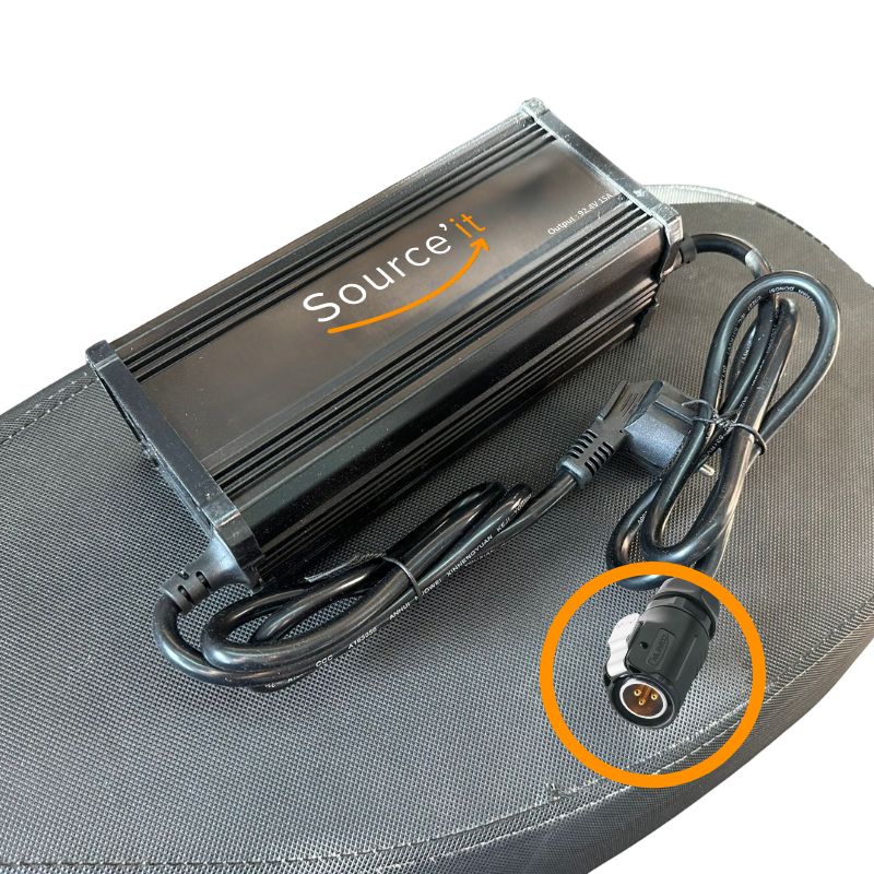 Chargeur pour batterie 80V 15A de Sur-Ron Light bee, Sur-Ron Ultra Bee et Talaria  - Source'IT